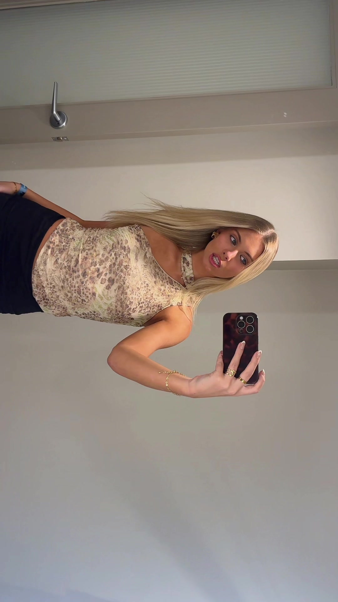@julia.laabs