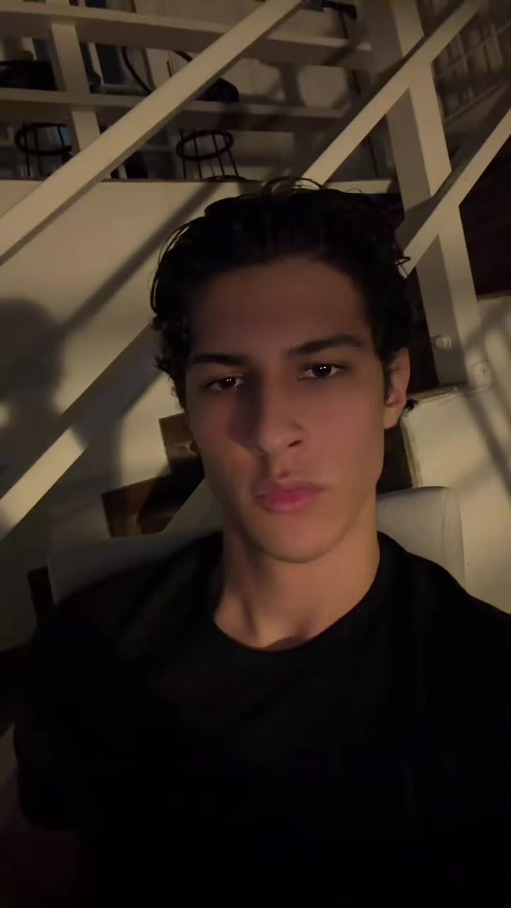 @marcushullaster