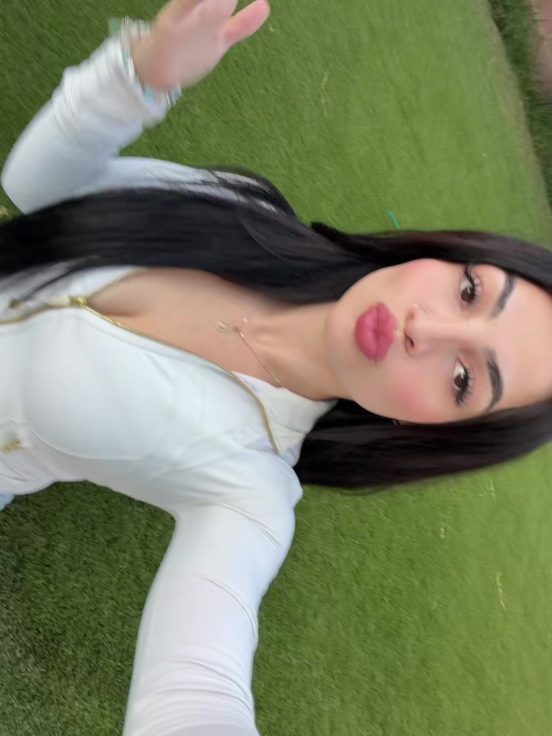 @𝒜 ᥫ᭡