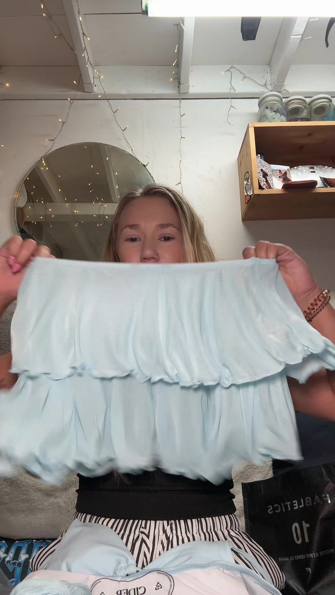 @Carly Belle
