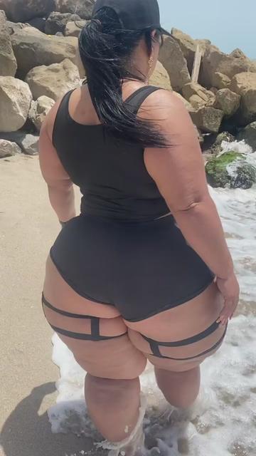 @user18551396640
