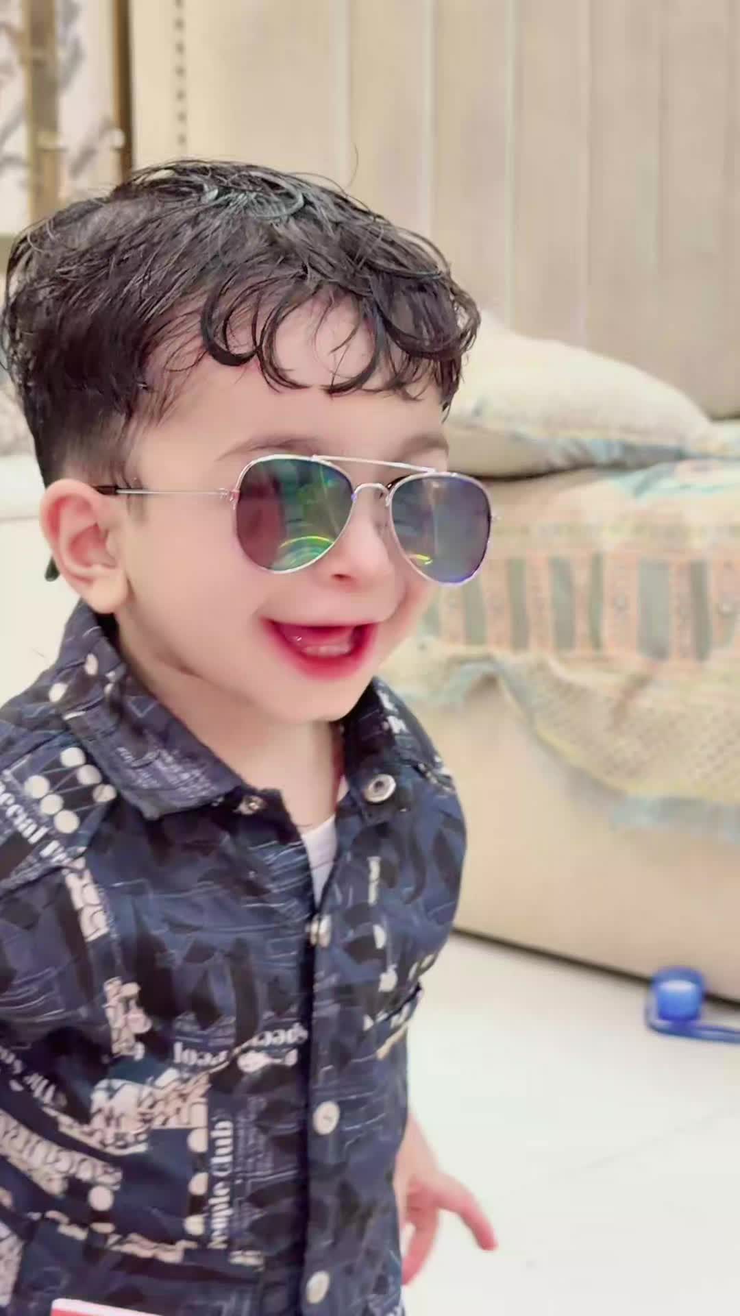 @Shehzada Hussain 👑