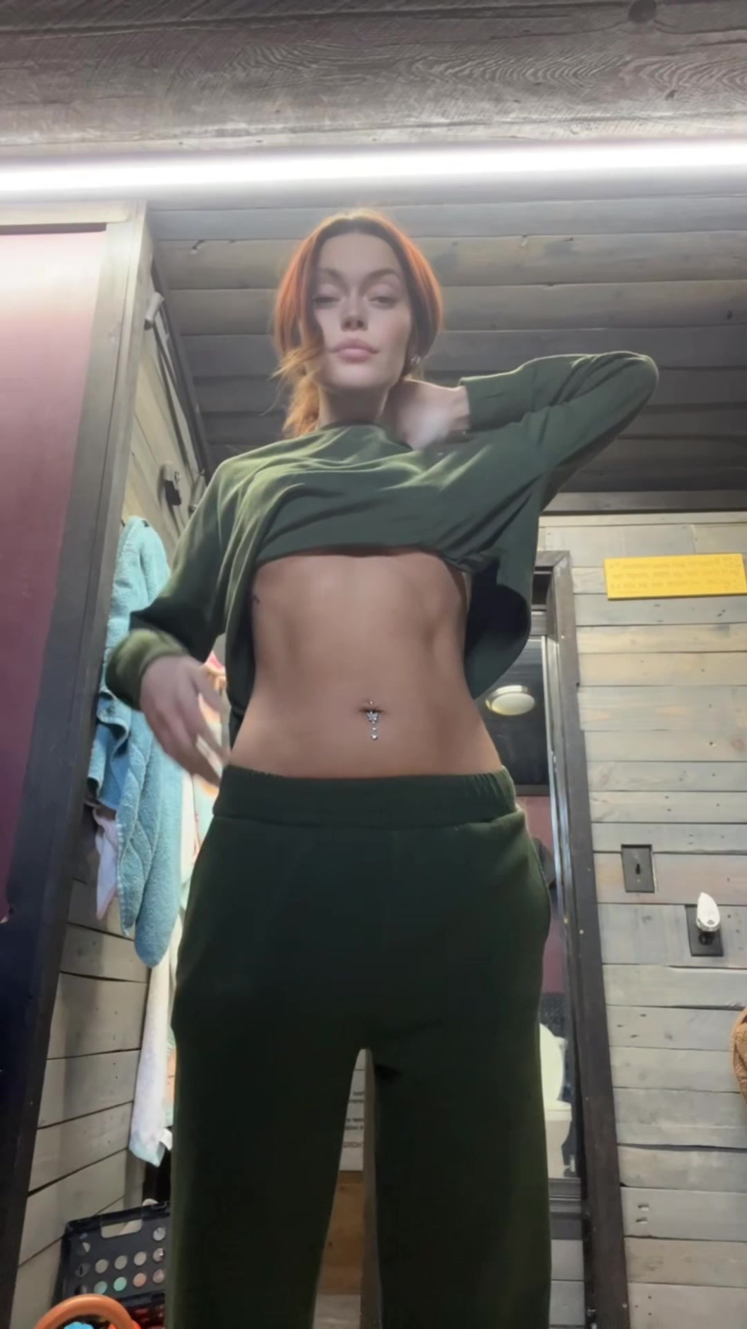 @demicaaa