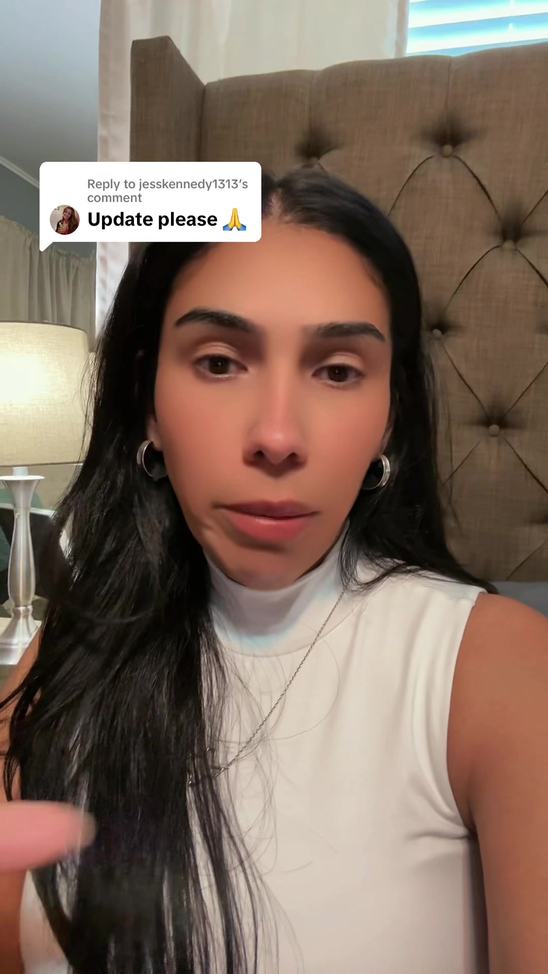 @KeepingUpWithVeronica