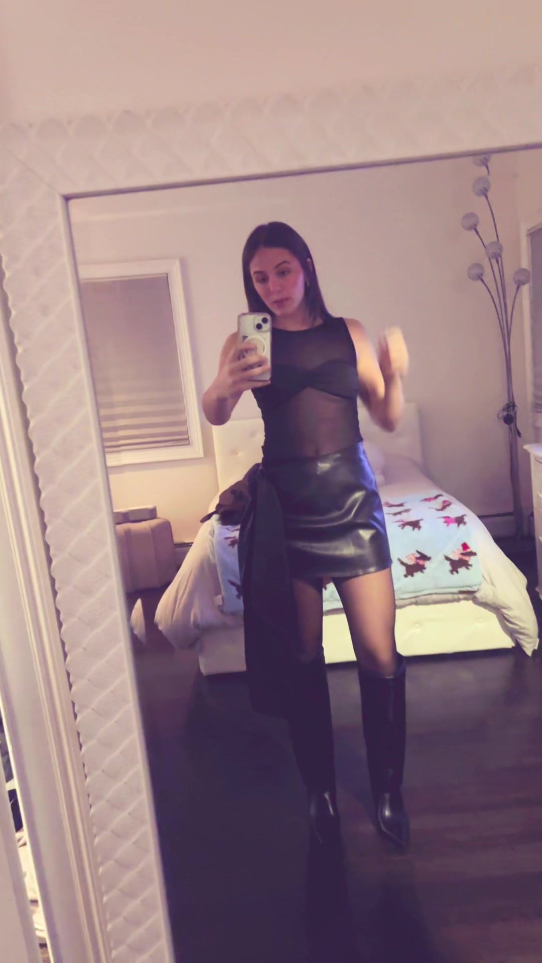 @Emma Costanzo