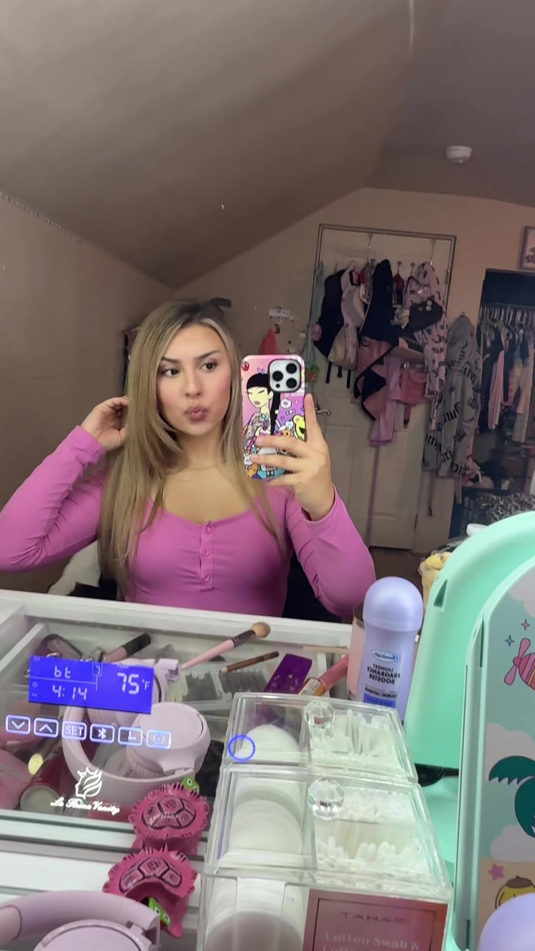 @unicornbubblegumlalaland