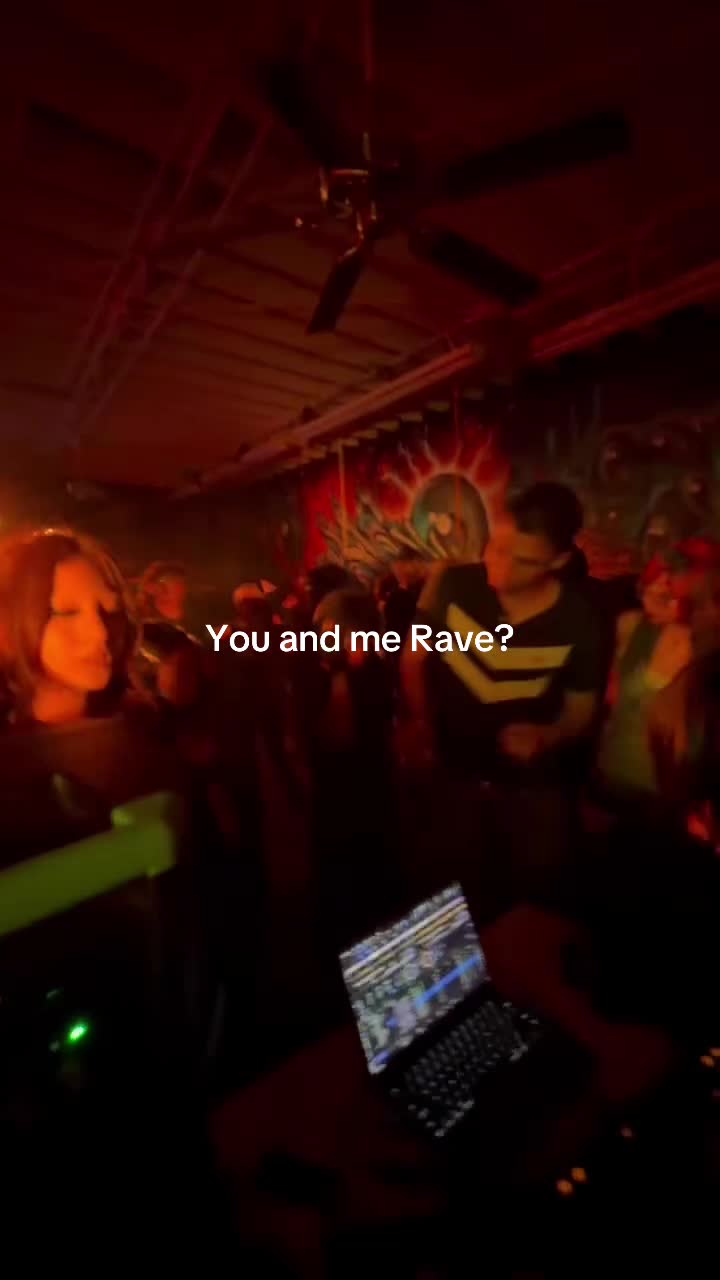 @AFTERSHØCK
