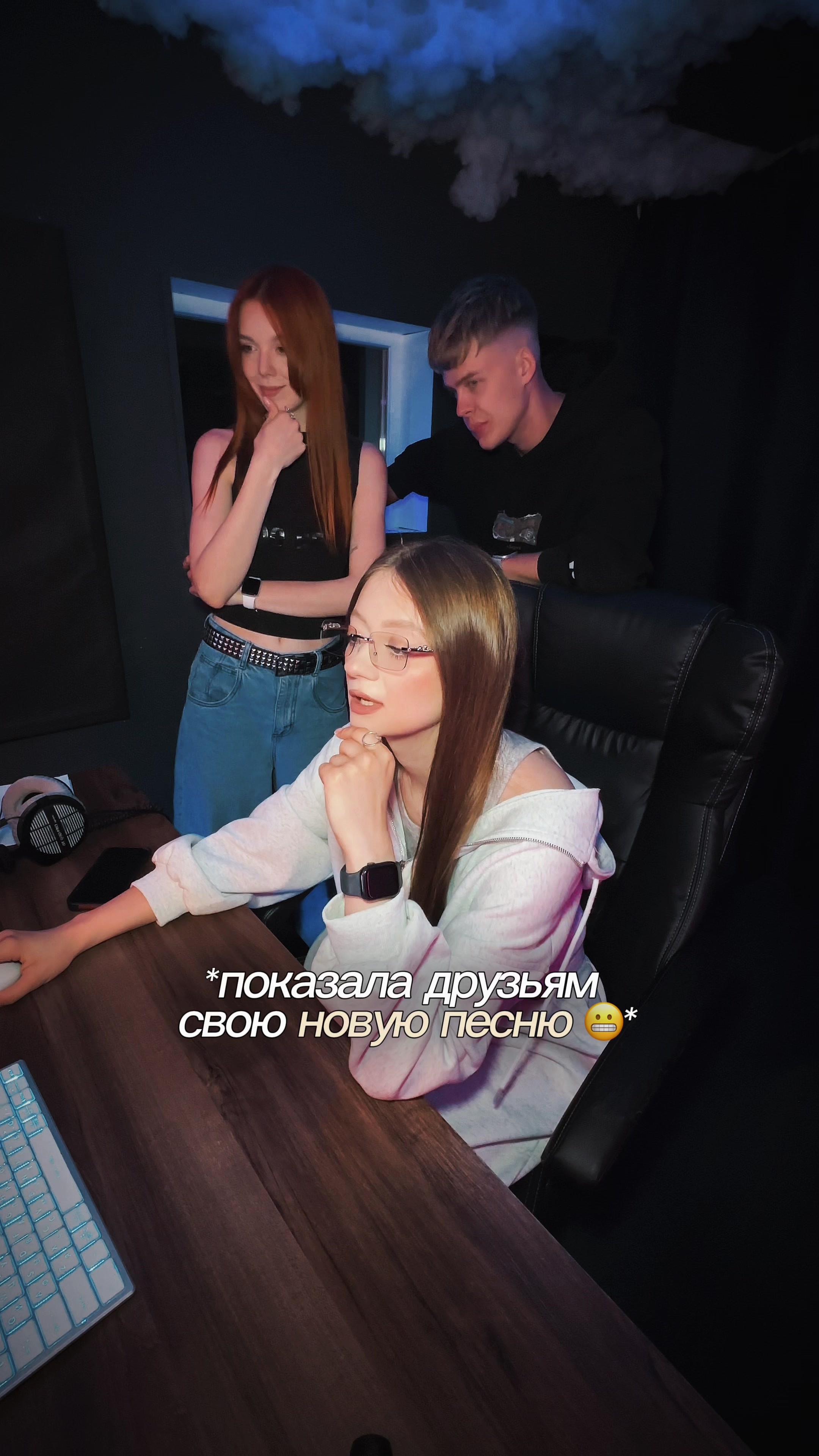 @анджилиша