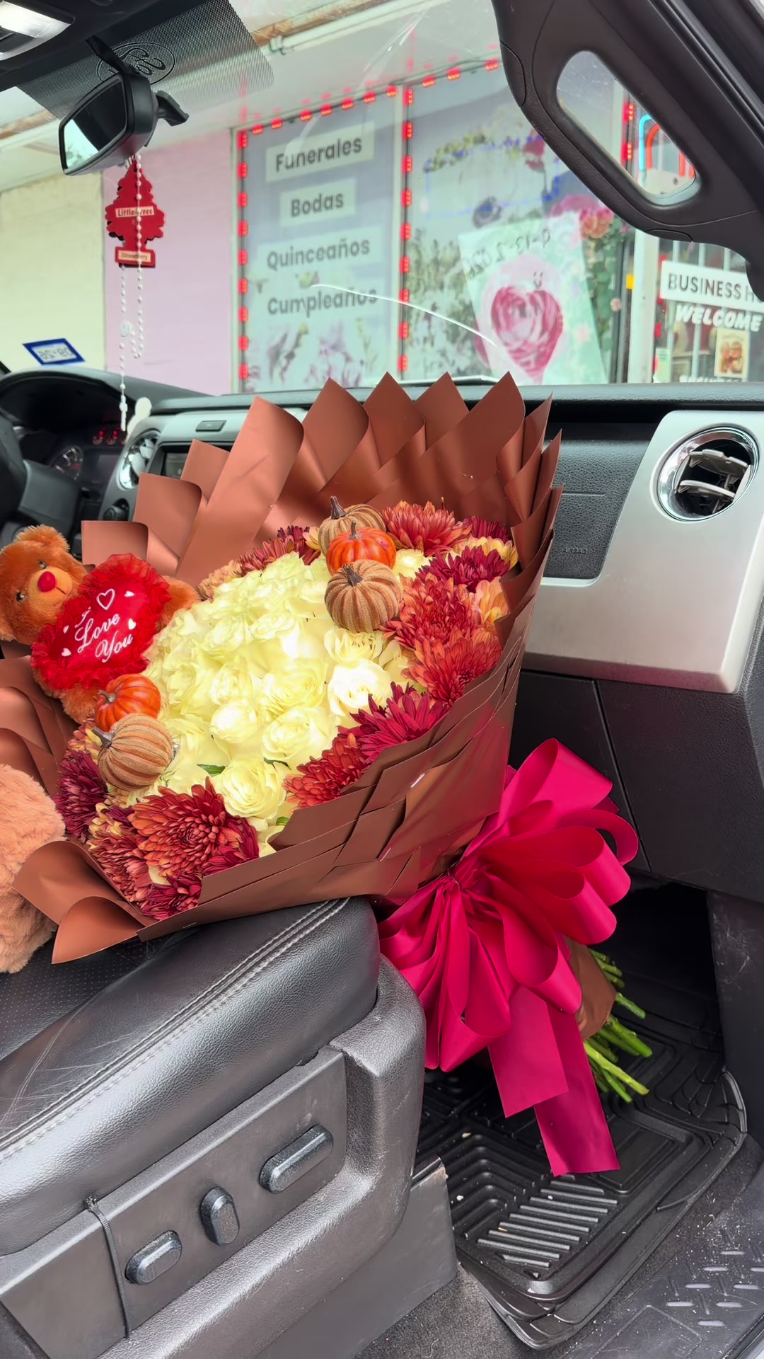 @amorflorale_wholesale