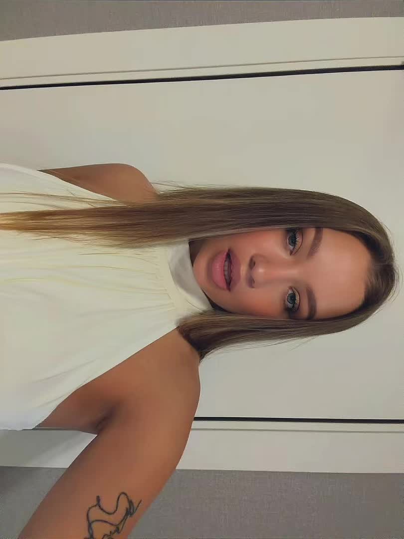 @gelllyyaaa