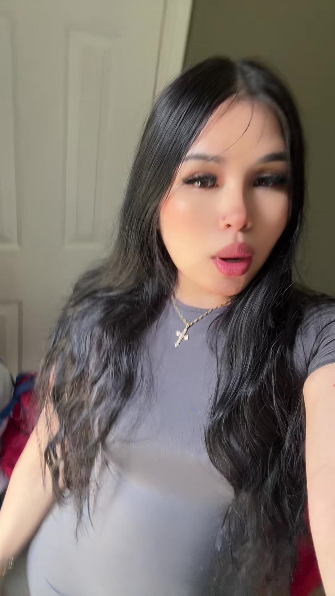 @ivonnee