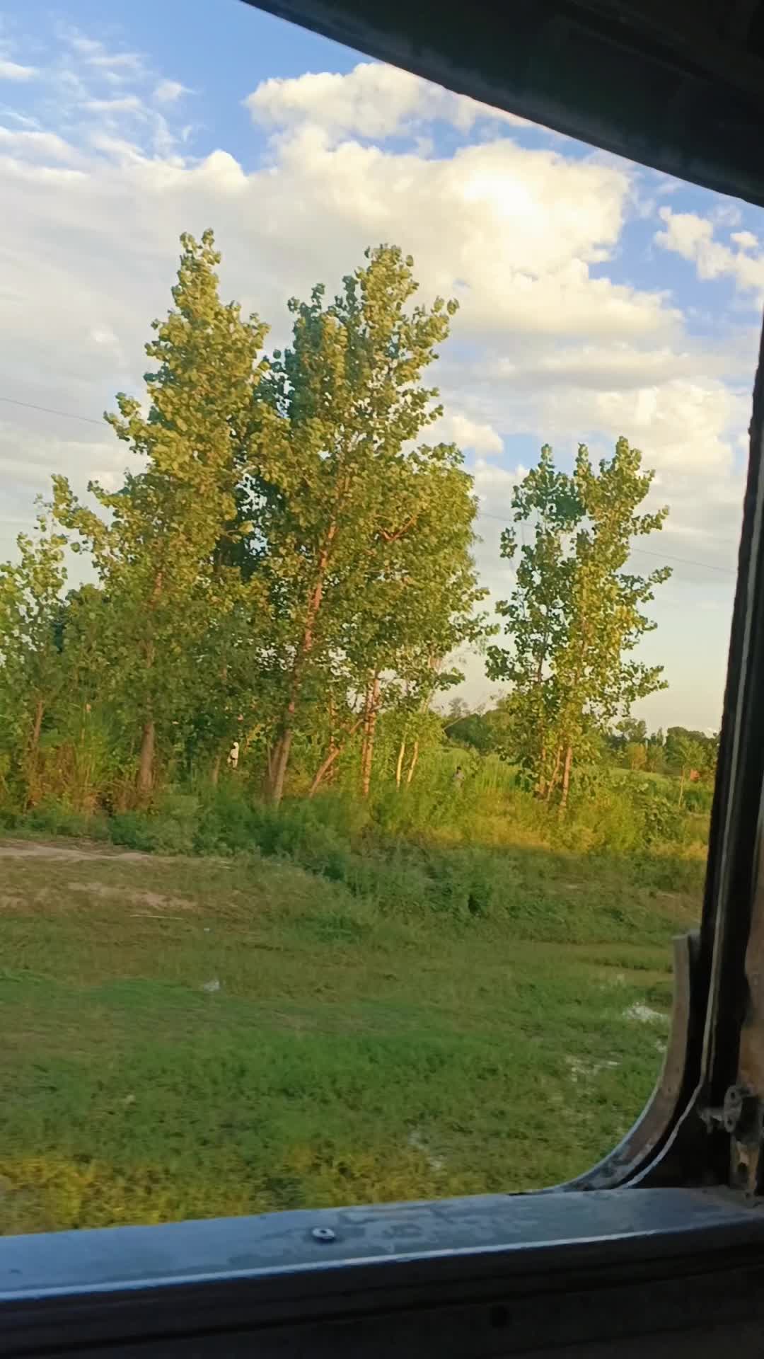 @Royal Conveyance Train