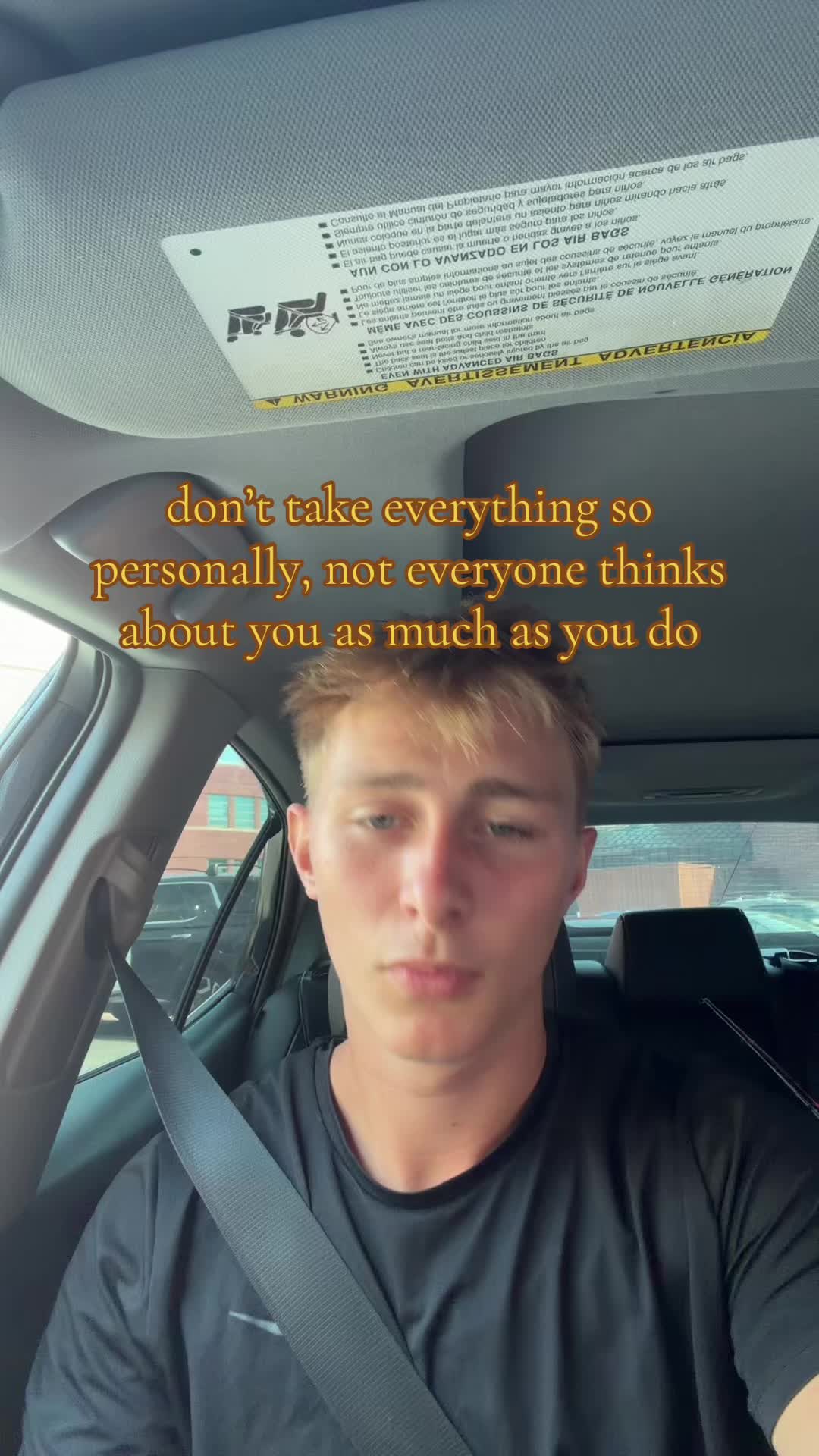 @elias 🎩