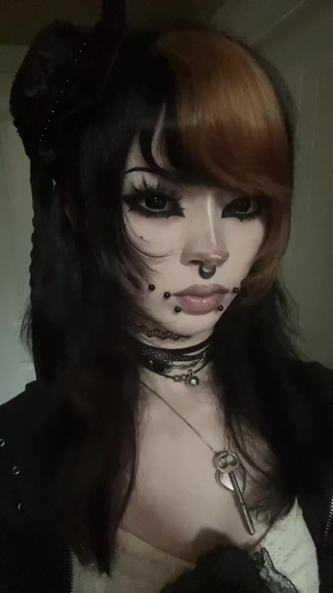 @(*´﹃`)