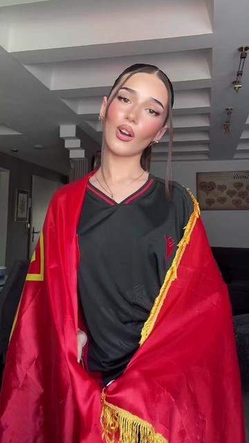 @ʜᴀɴᴀ🇦🇱