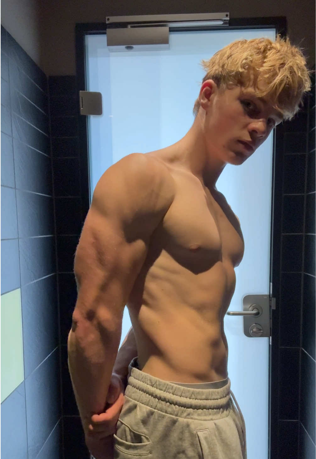@tim.liftsss
