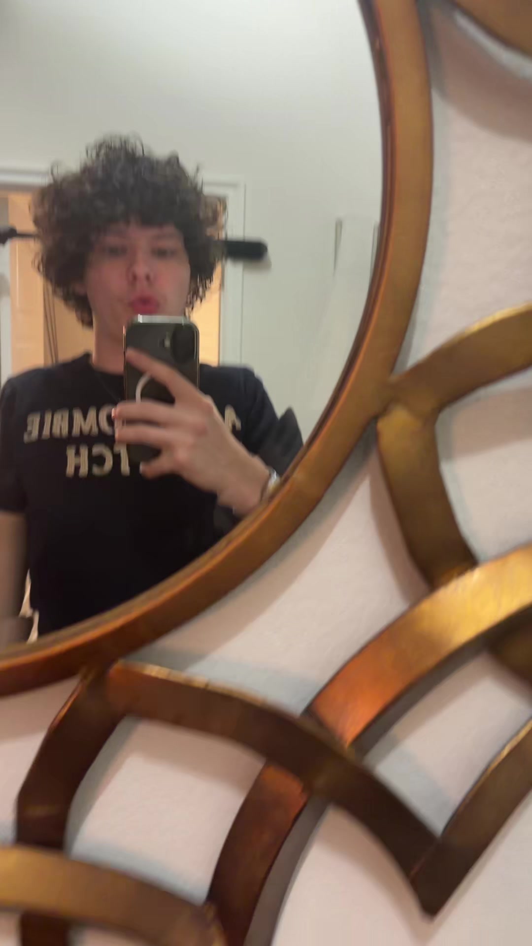 @ahayniee