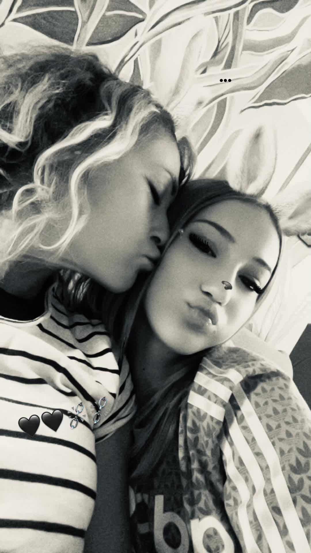 @tinaa2_