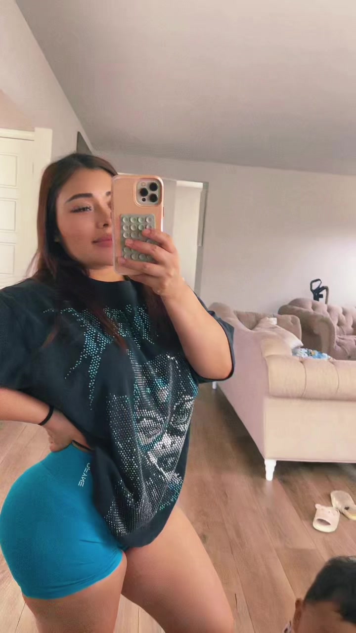 @👑🌹
