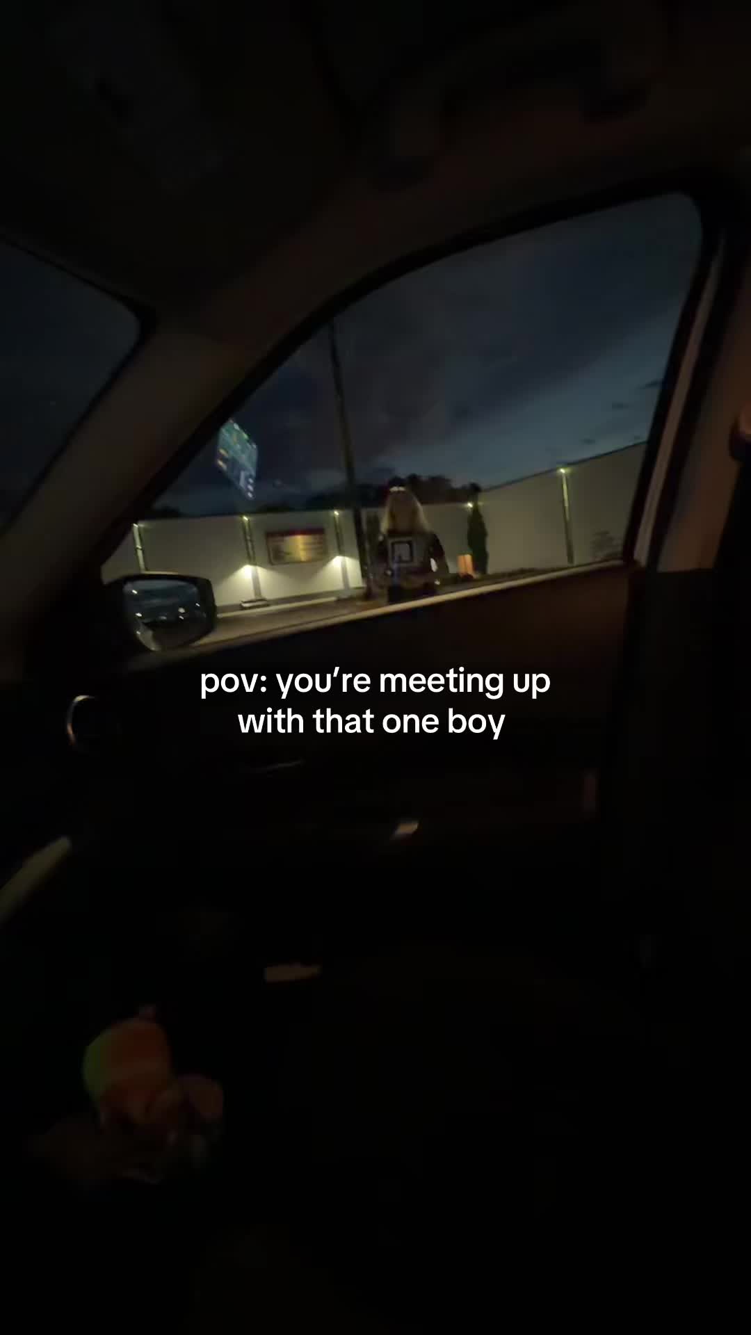 @bella