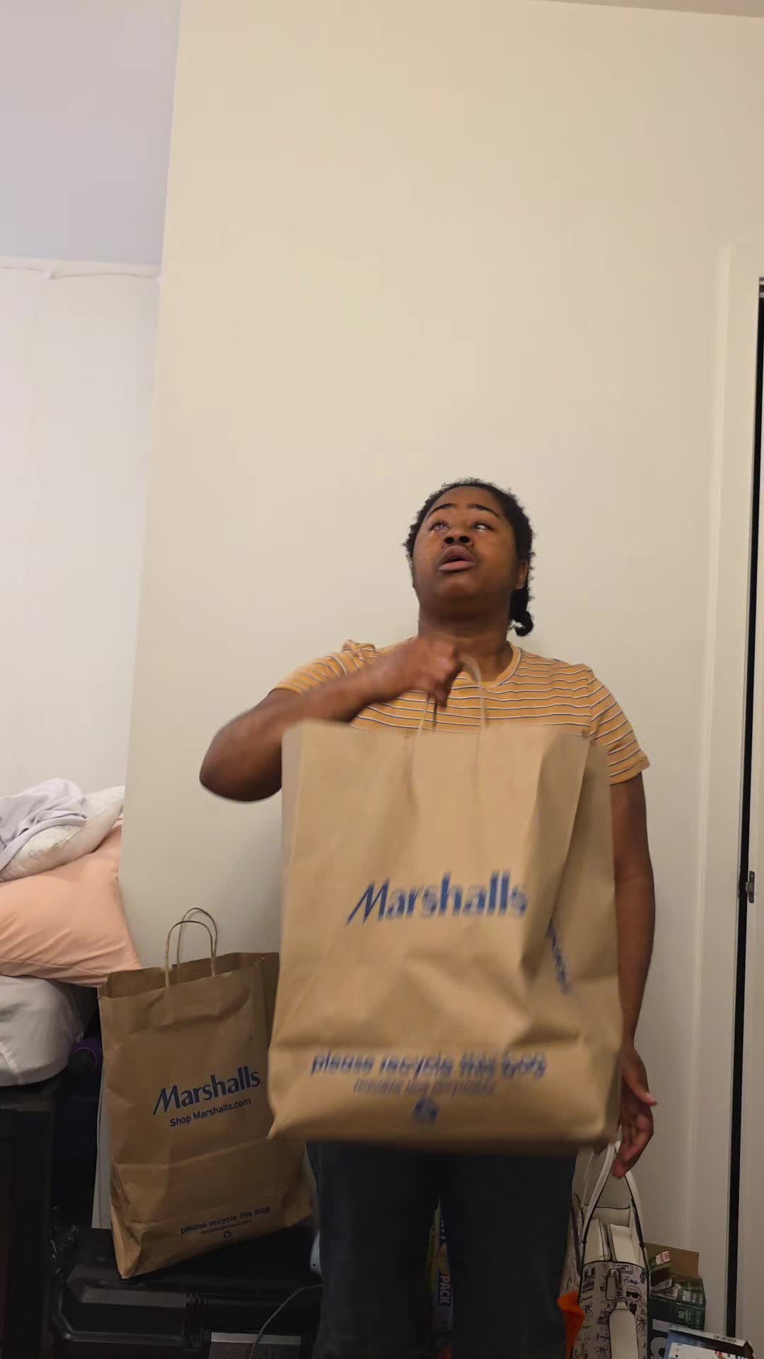 @Amari🫧