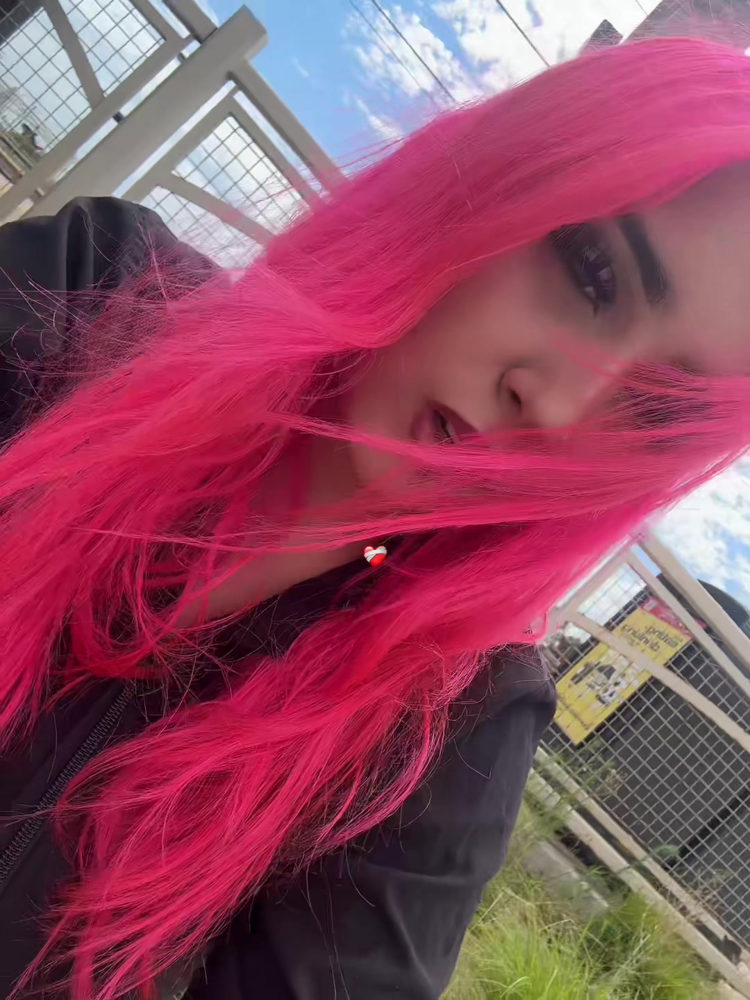 @luvzinpink