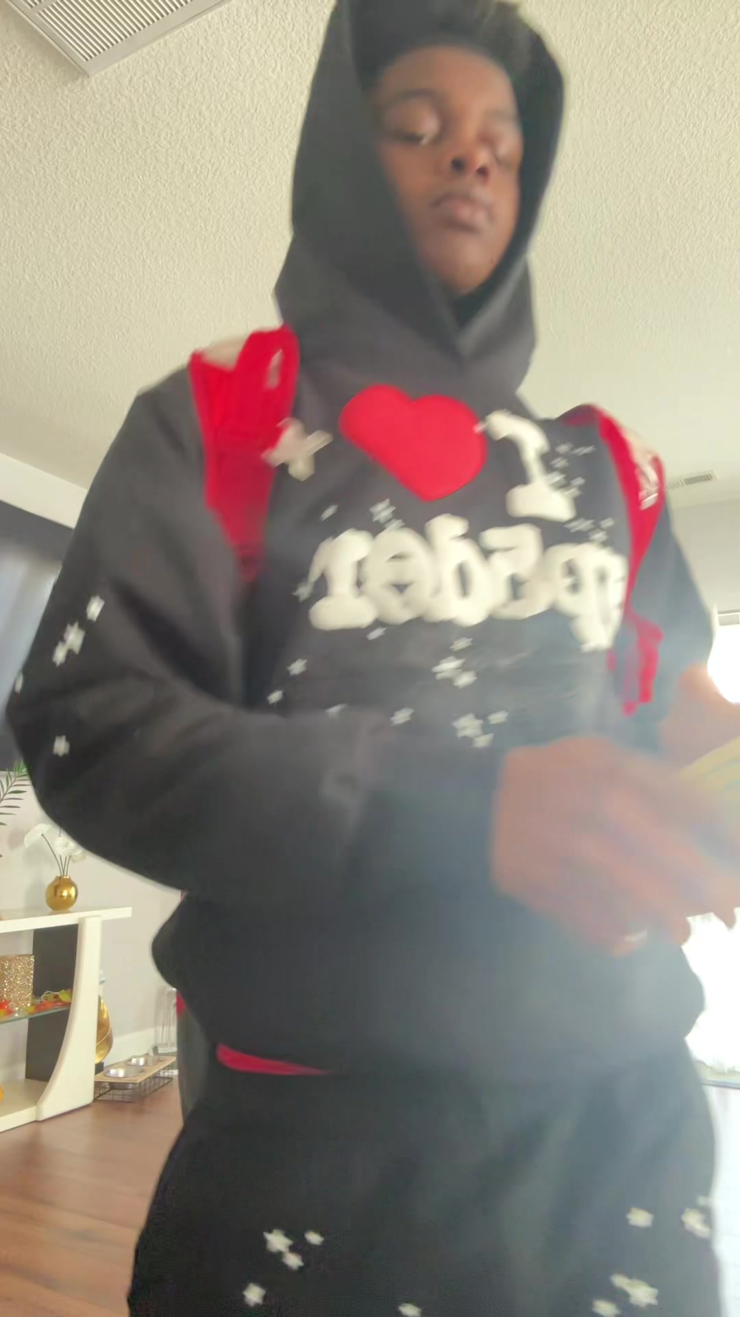 @MJ