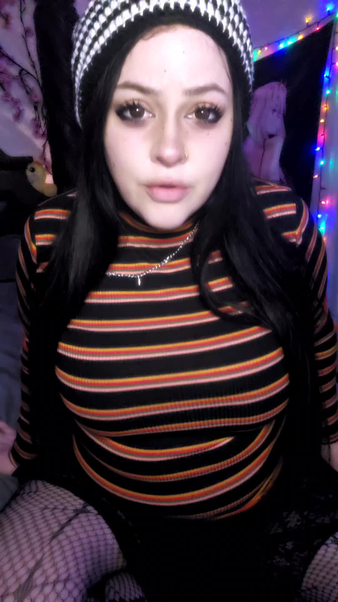 @✨️Chrissy✨️