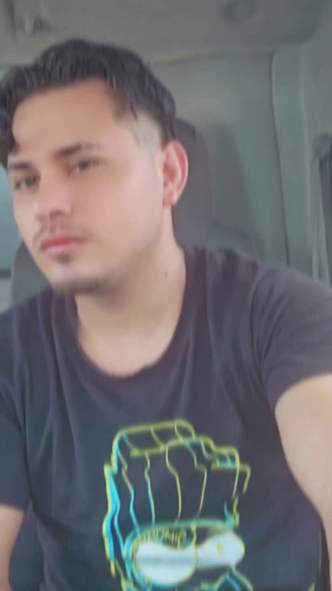 @deeka_sandoval