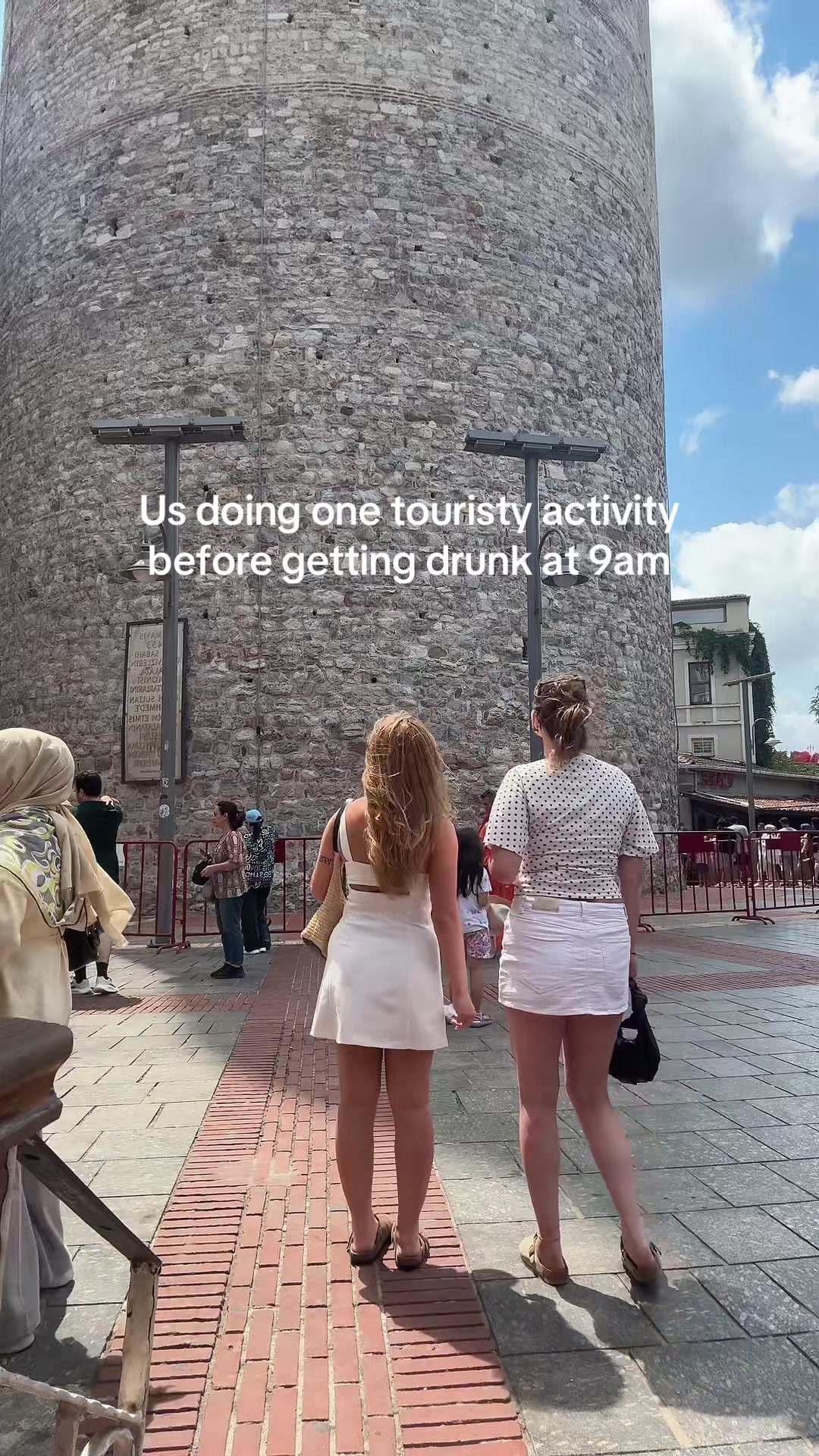 @melisaoezben