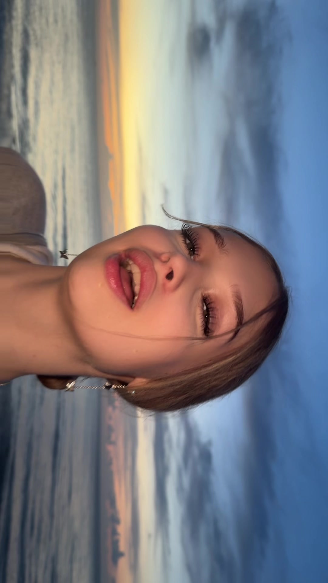@karina