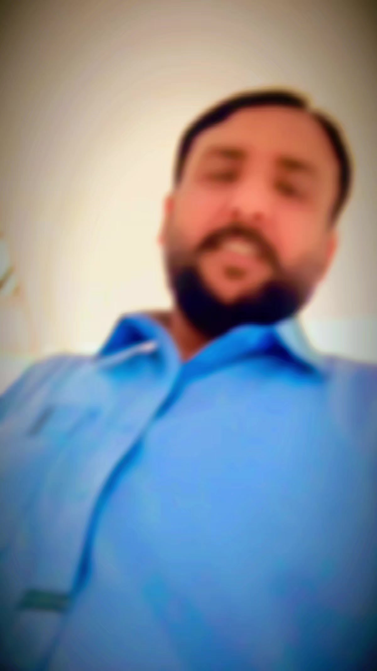 @Naveed Kashmiri 🦁
