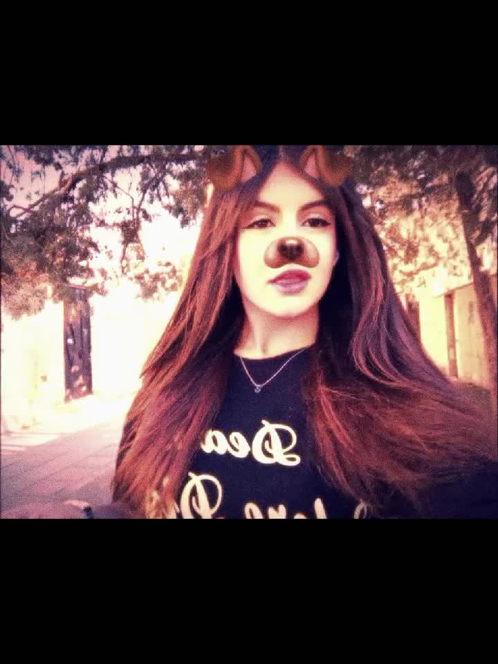 @selenaww