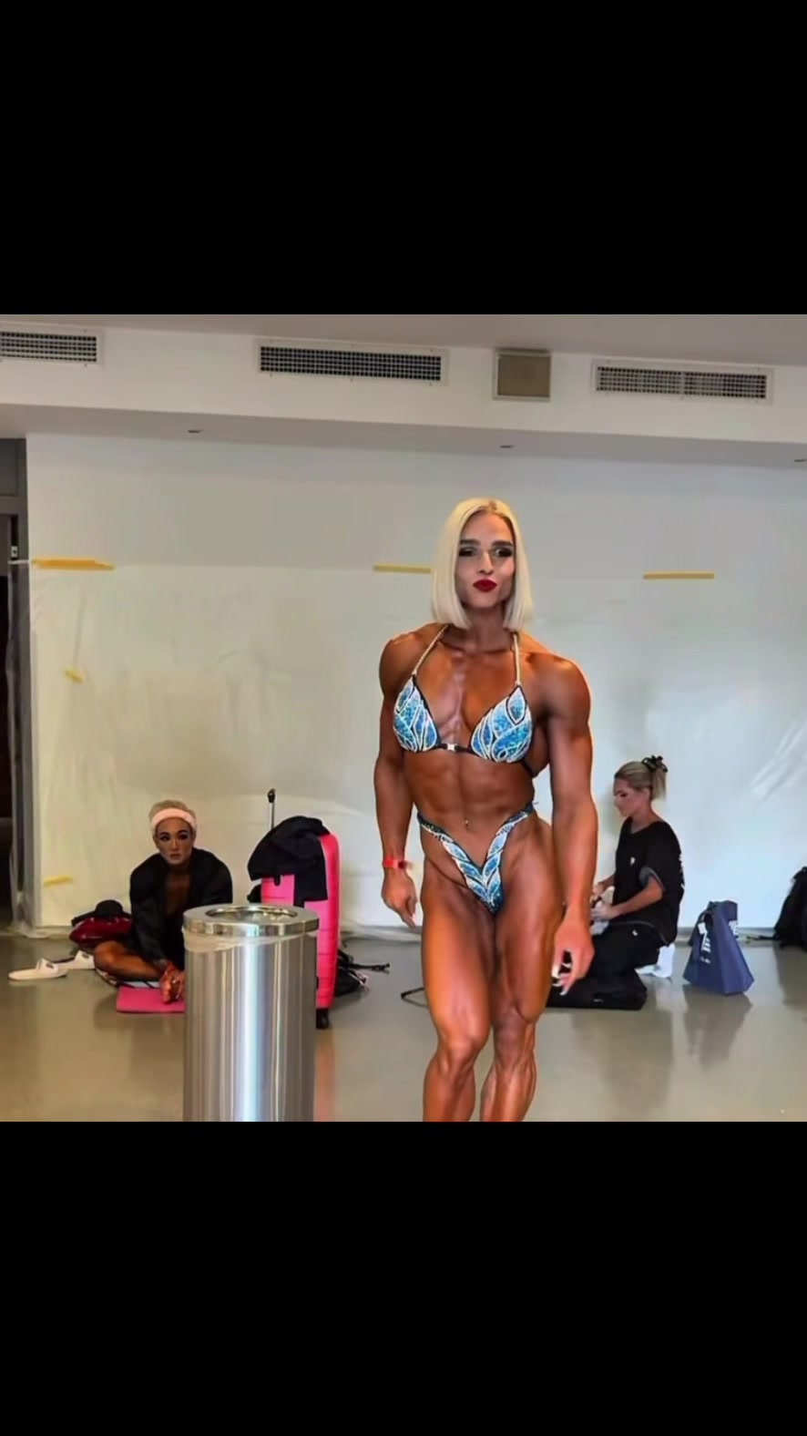 @skinnyedits