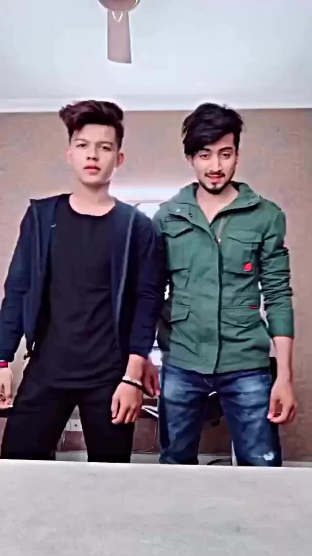 @-_-