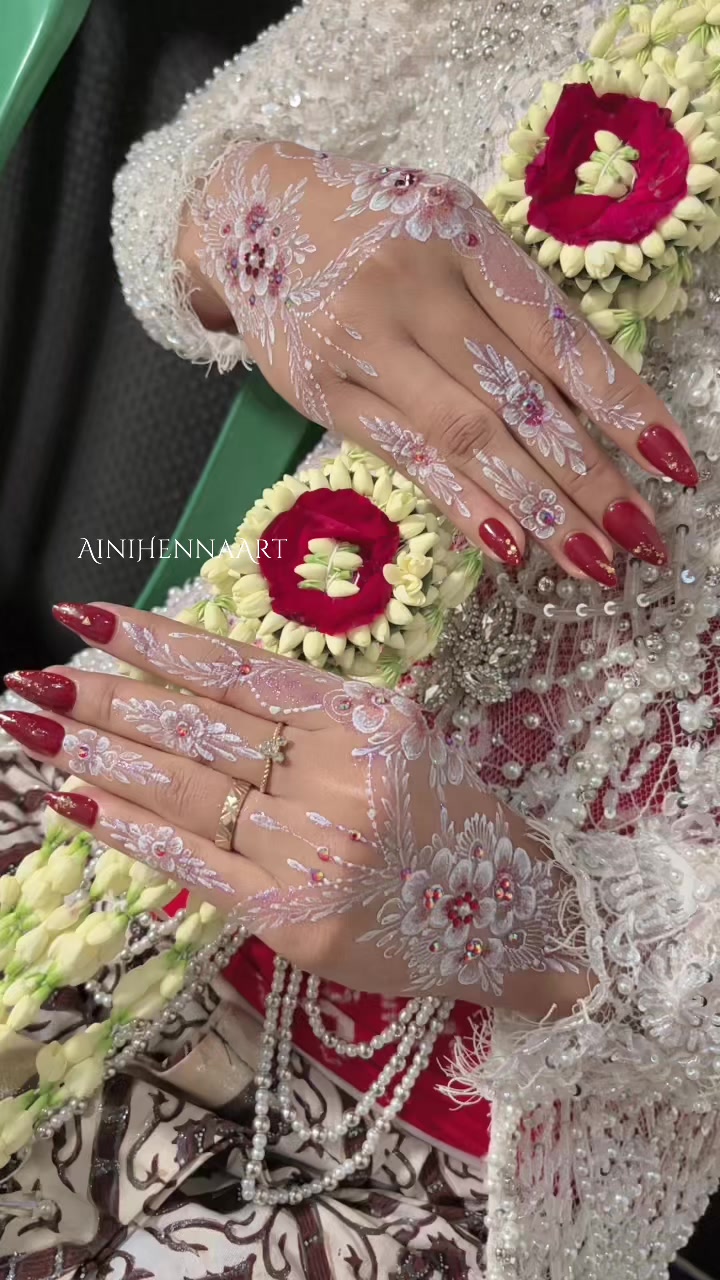 @Aini Henna