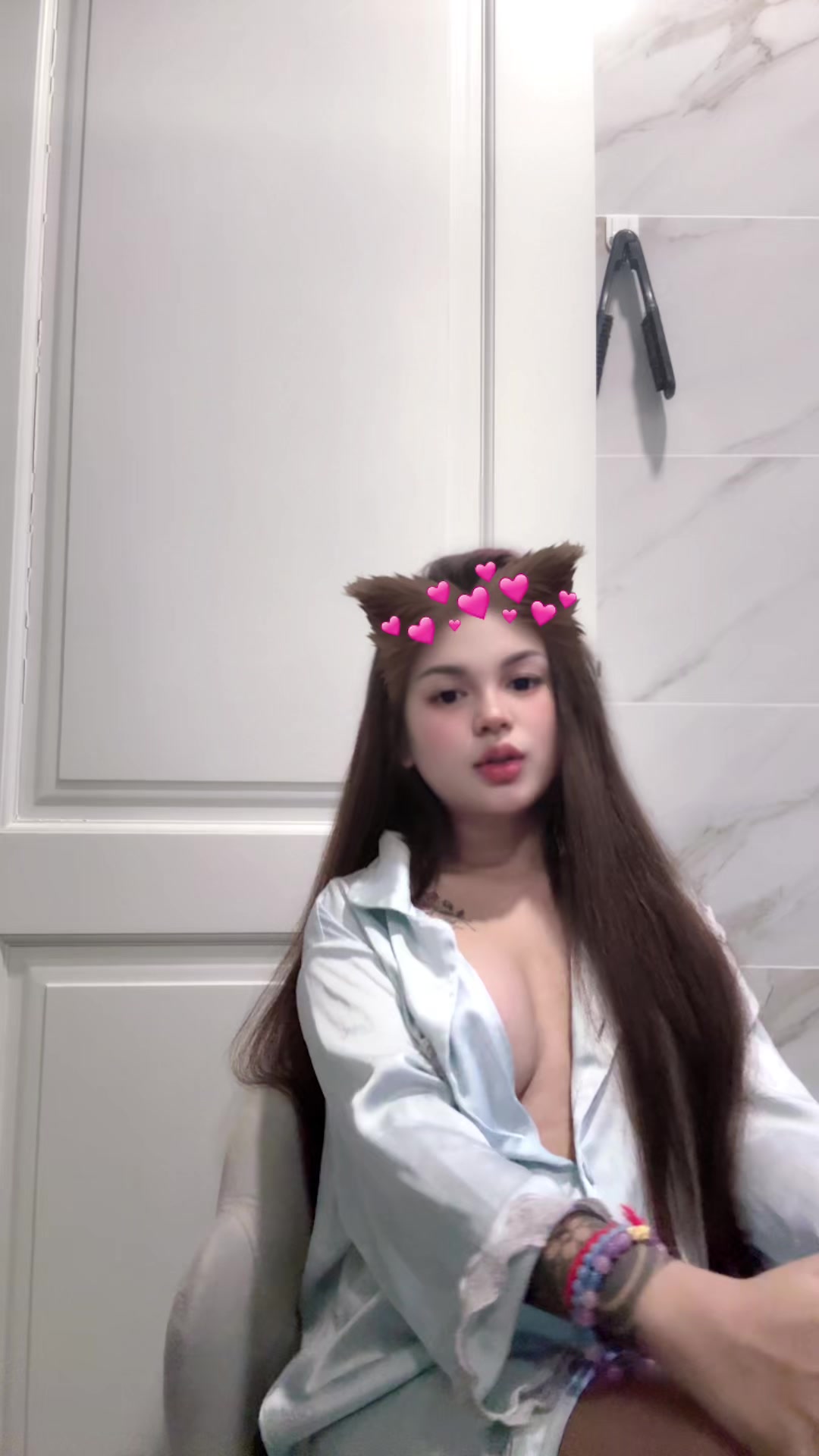 @丽莎 在金边🥲🙂