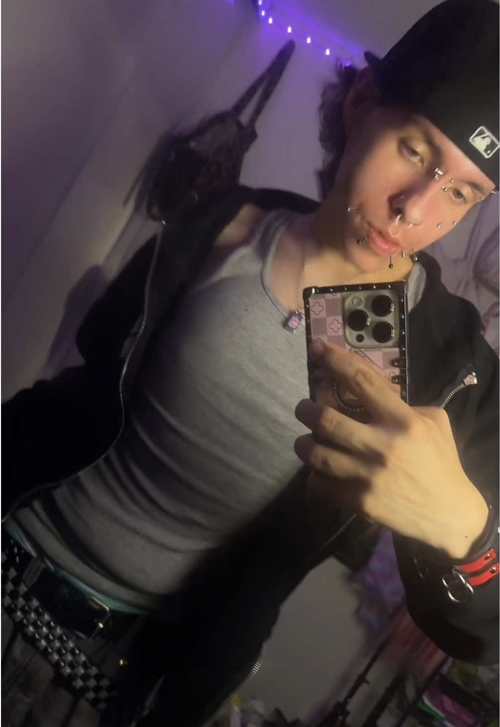 @Delululicious_