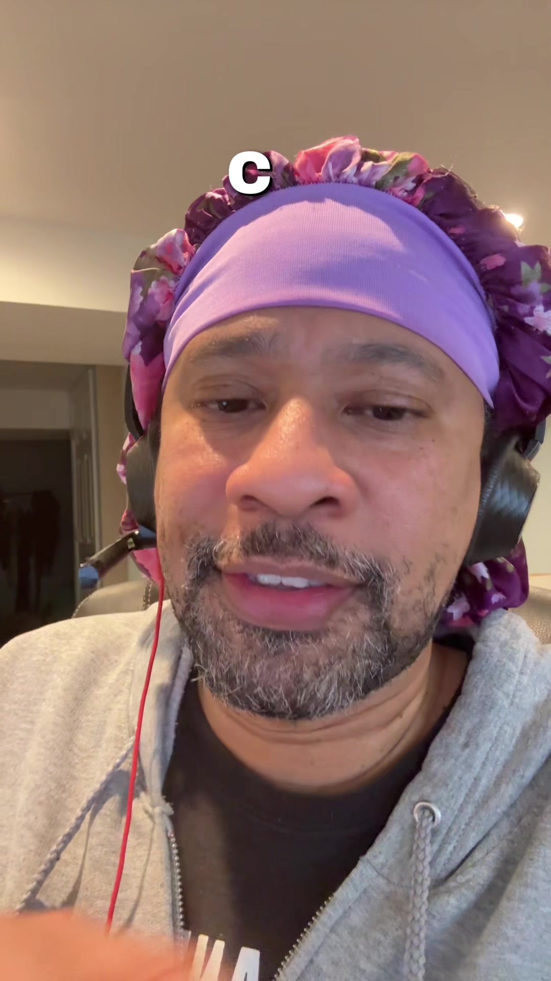 @Nostrildamus