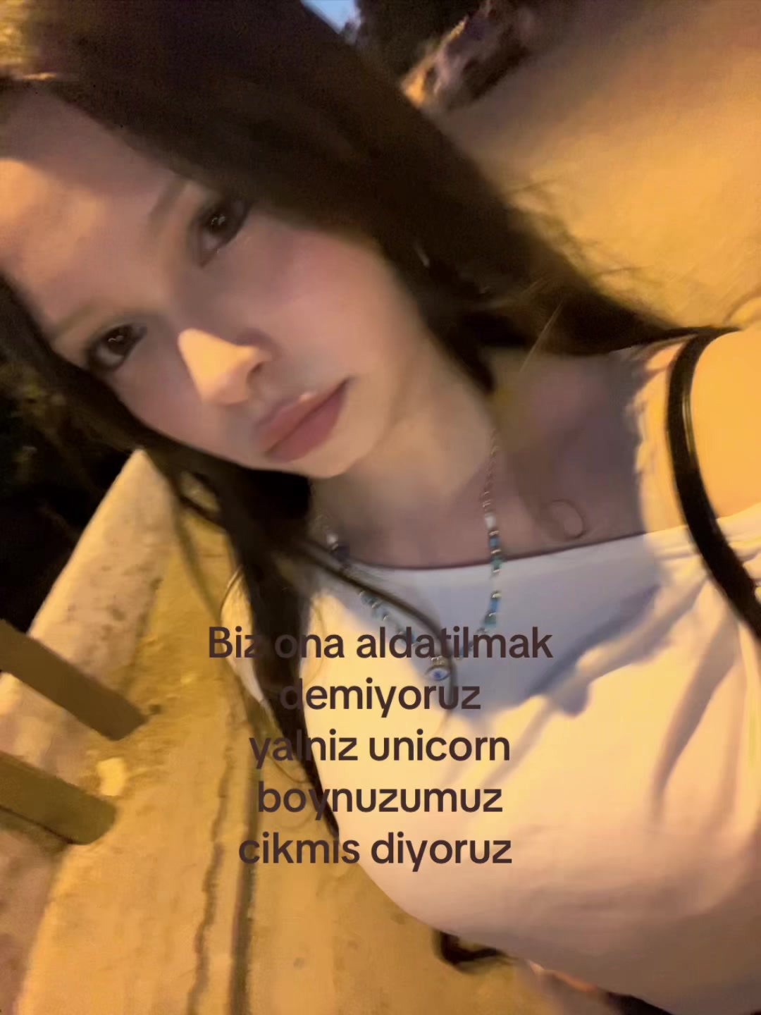 @🦄