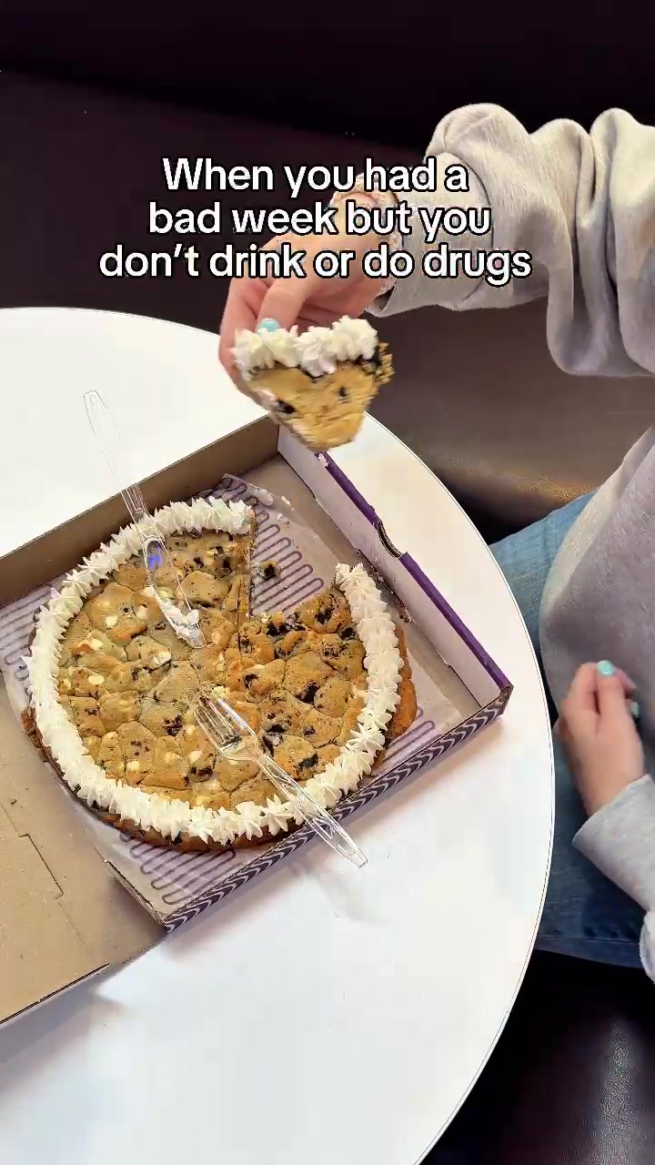 @insomniacookies