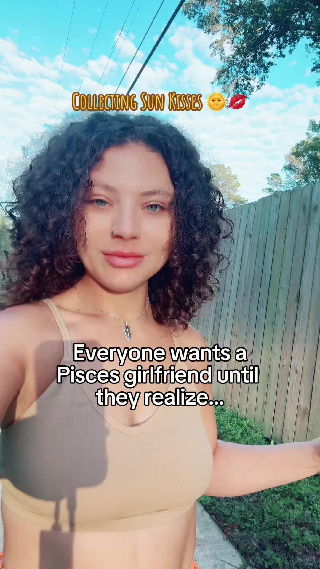 @thecurlycreole