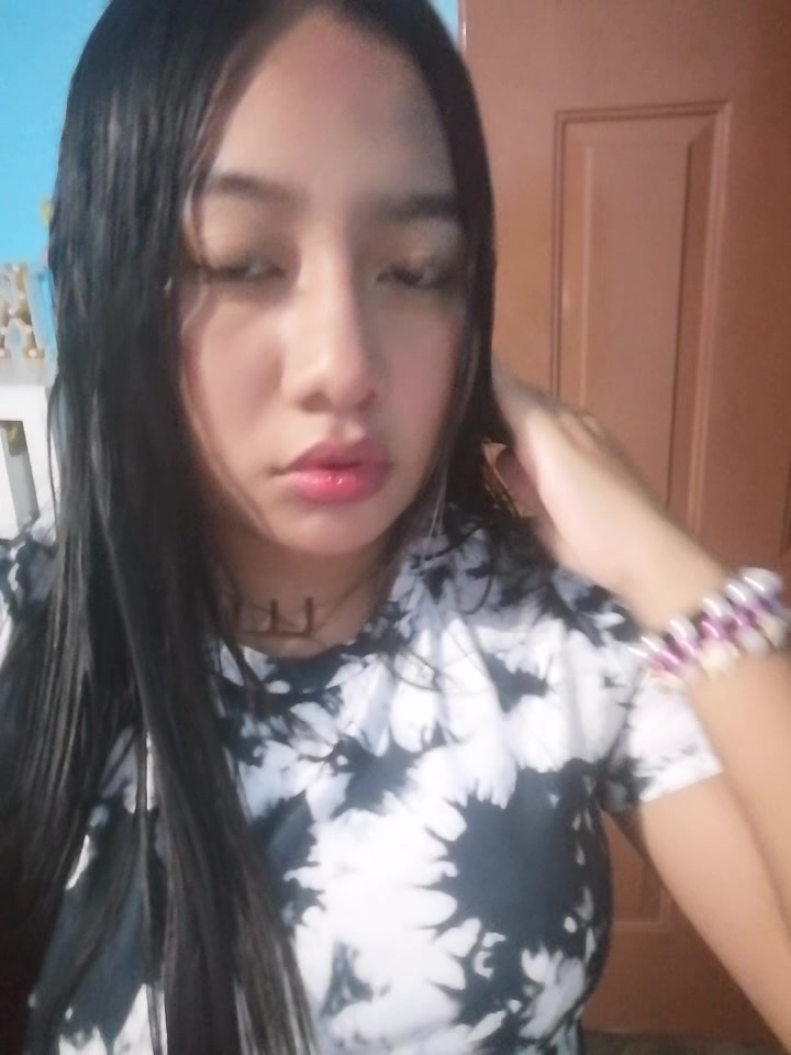 @𝓣𝓮𝓵𝓵𝓲𝓽𝓪🌸