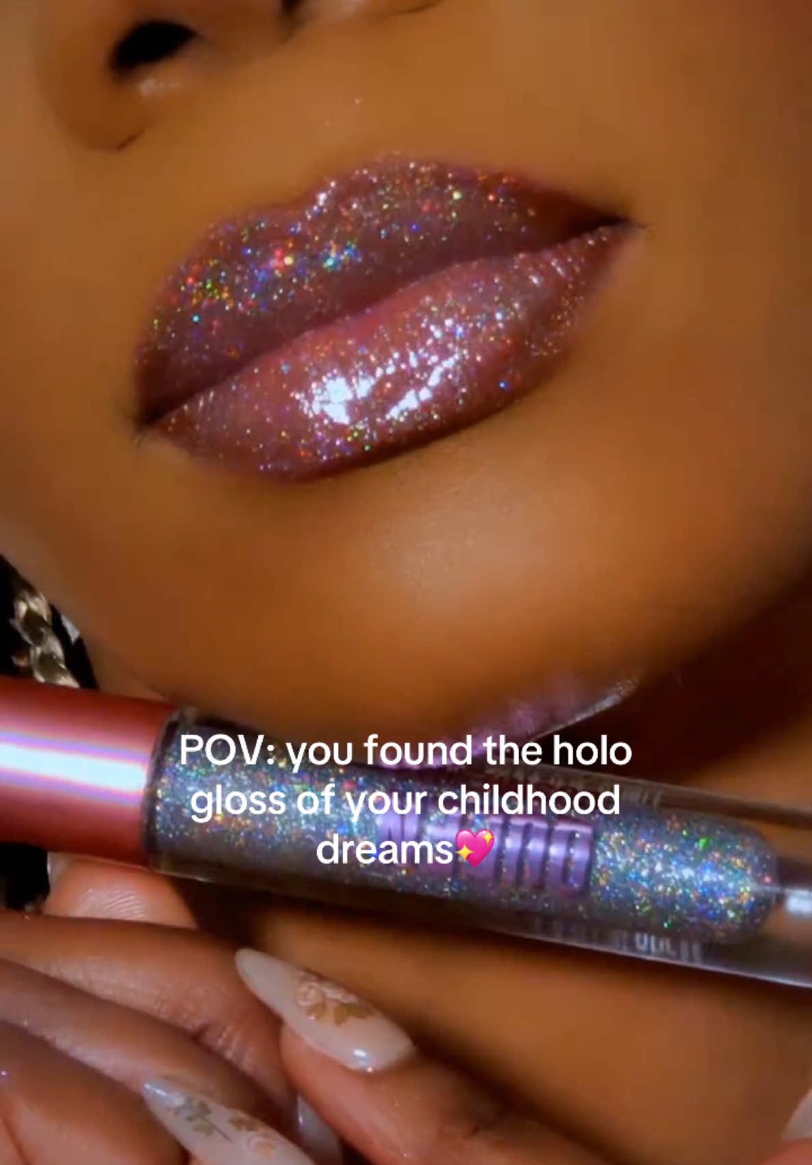 @Queencosmetics