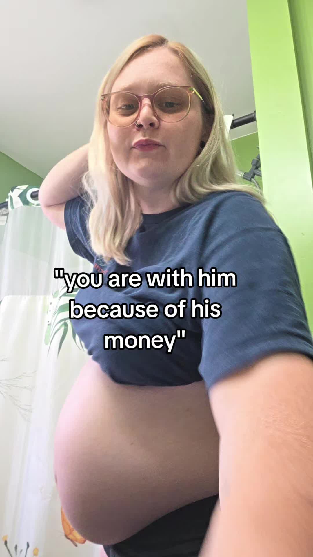 @EmieWonders