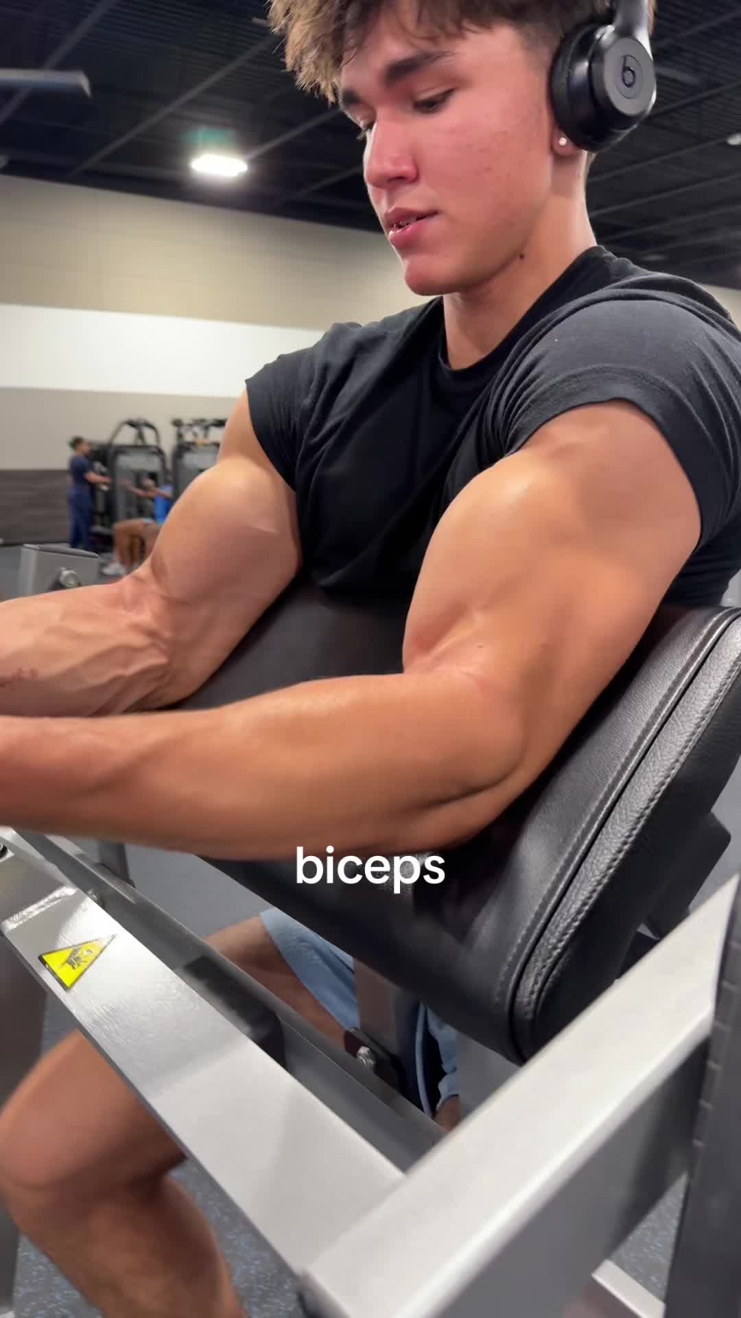 @Kalel🦸🏻♂️
