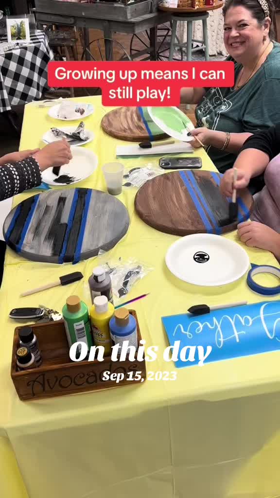 @Kelly | Mural painter & artist