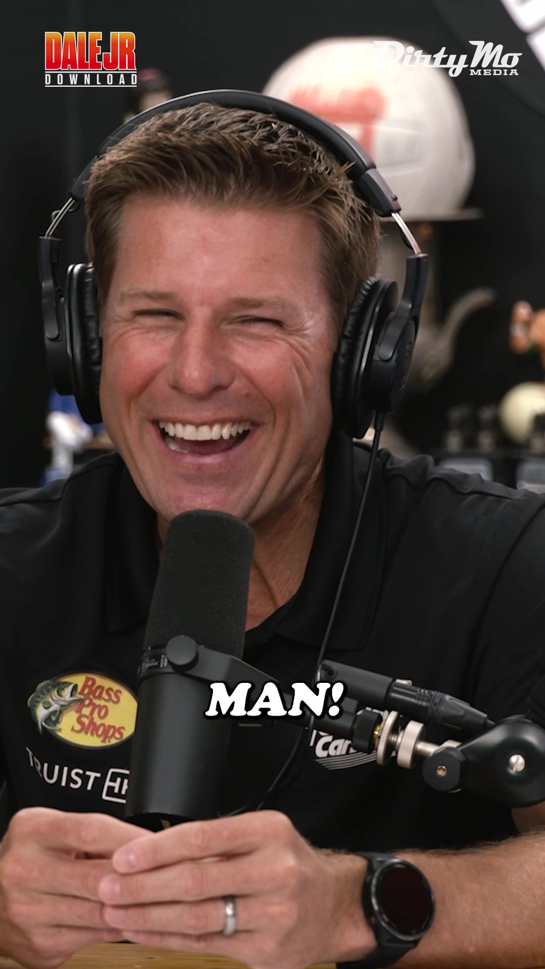 @Dirty Mo Media