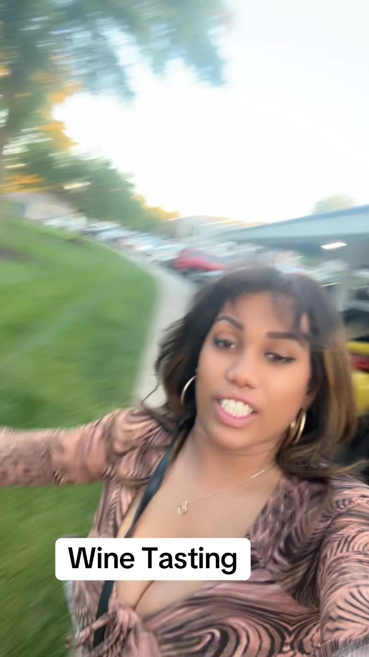@AndreaMandovi