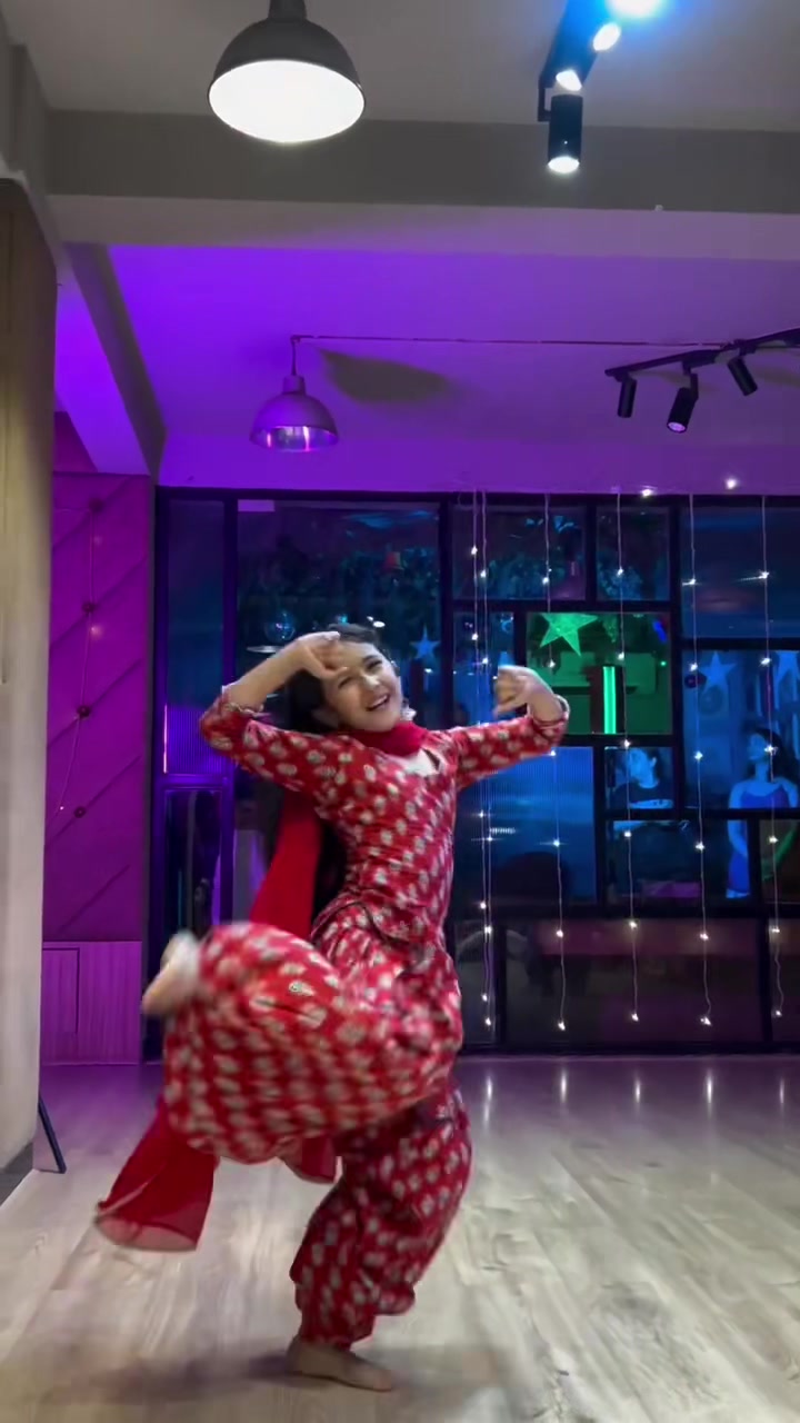 @Team_dance_deewane✨